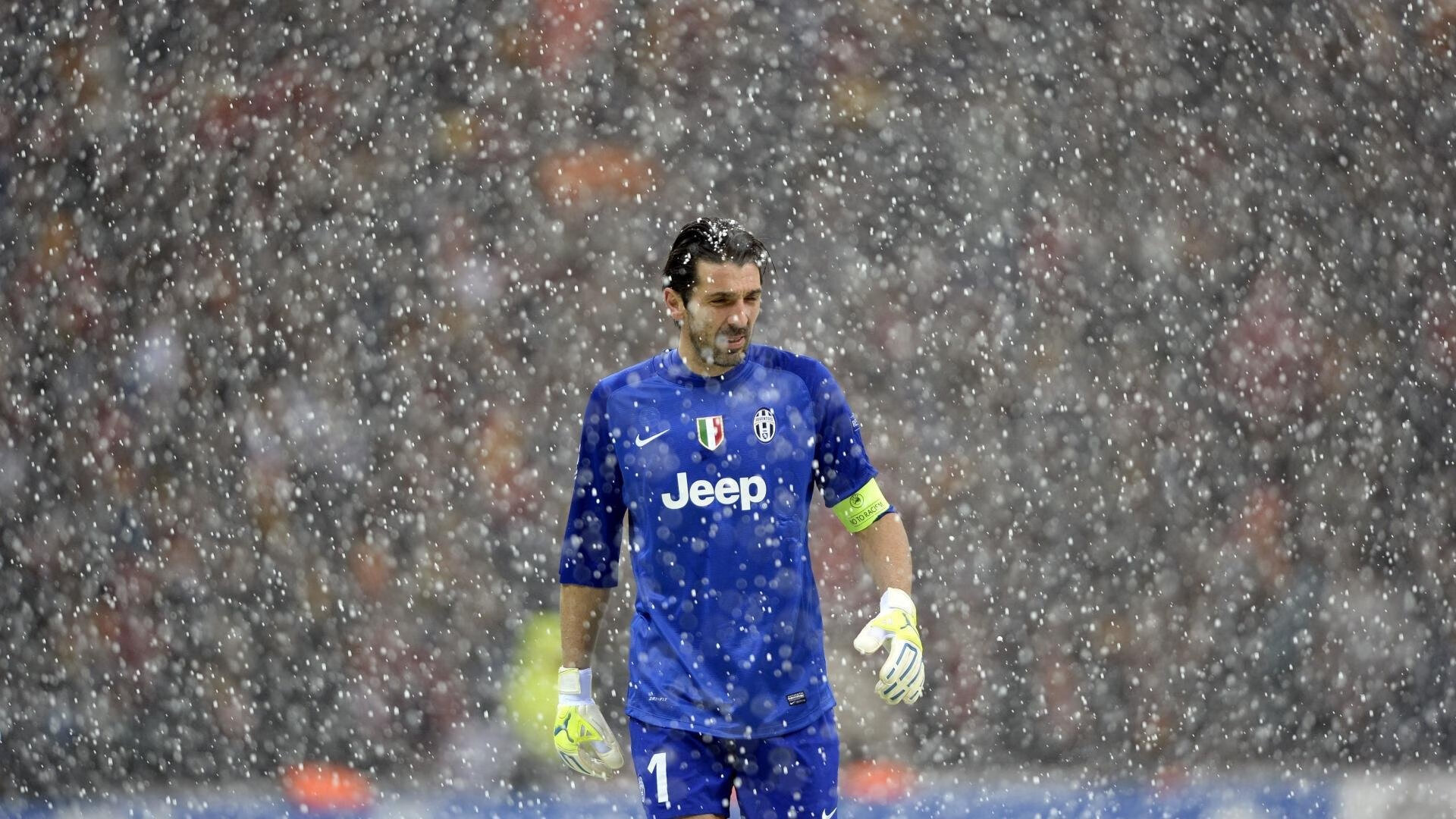 CS2枪战操作精彩刺激,cs用枪技巧