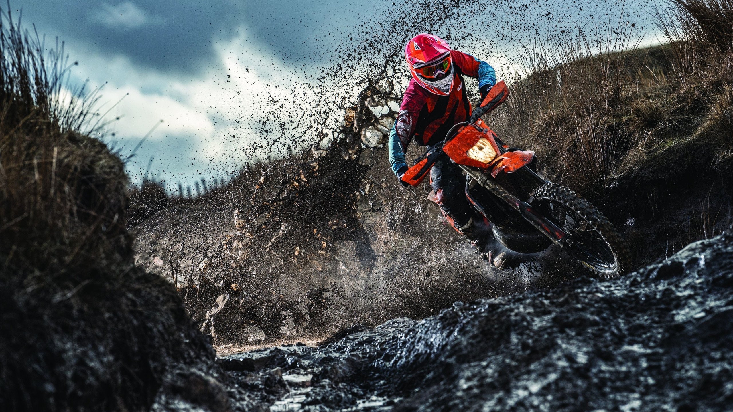 CS2枪战操作精彩刺激,cs用枪技巧